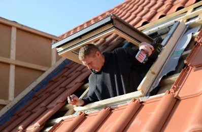 Pose de fenêtres de toit Velux à Charnay